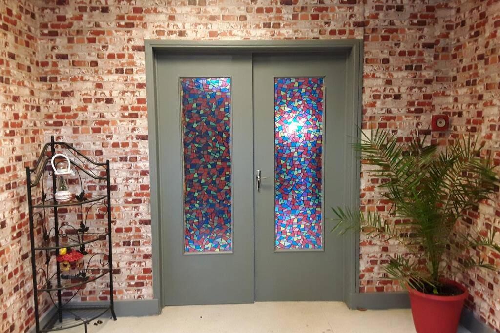 Appartement Chaleureux De 82M2 Proche De Vulcania Pontaumur Bagian luar foto